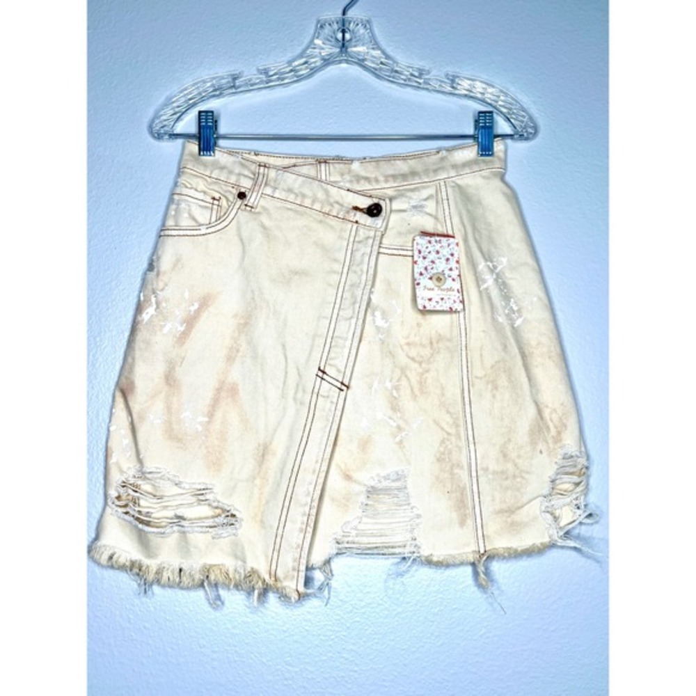 Free People Butter Cream Distressed Denim Skirt Size 27 Wrap‎ Style